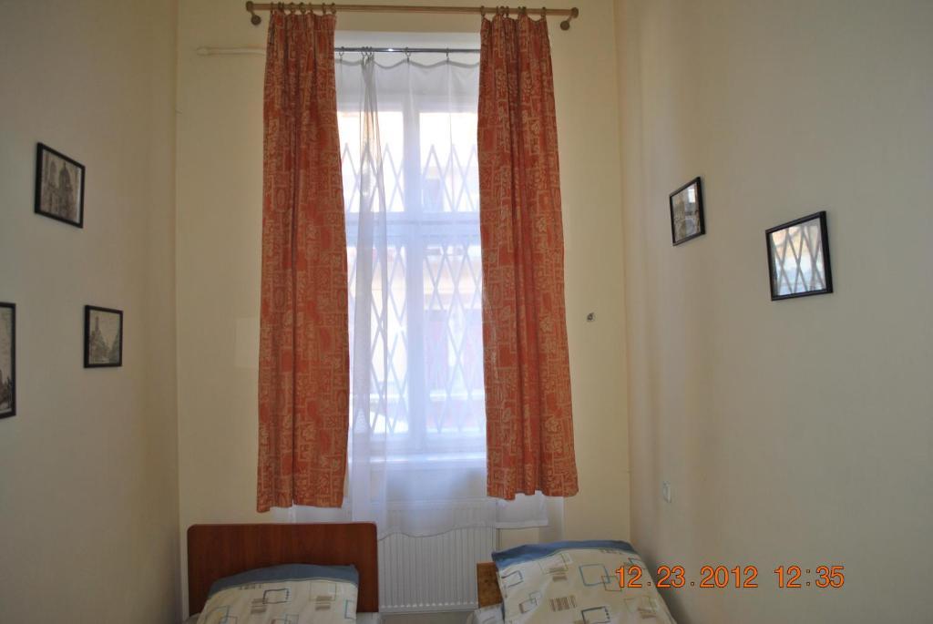 Hostel Comfort Lvov Pokoj fotografie